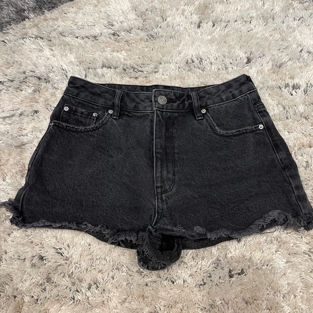 Playboy Summer shorts from pacsun!💖